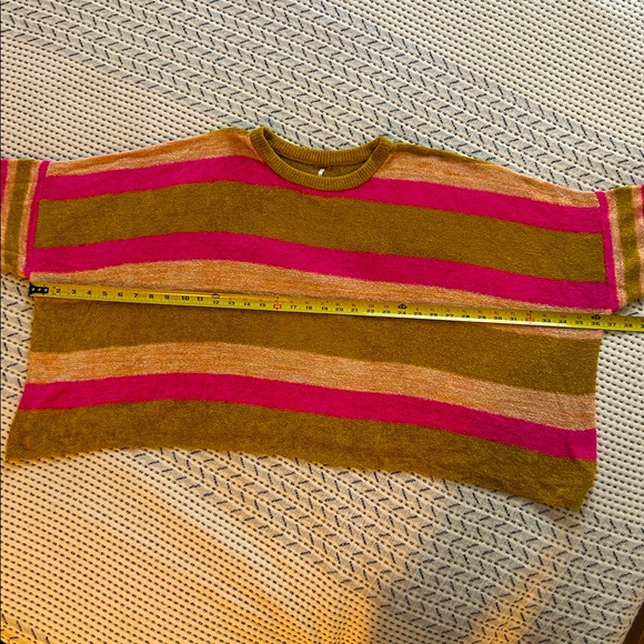 Free People oversized chenille sweater - Picture 9 of 9